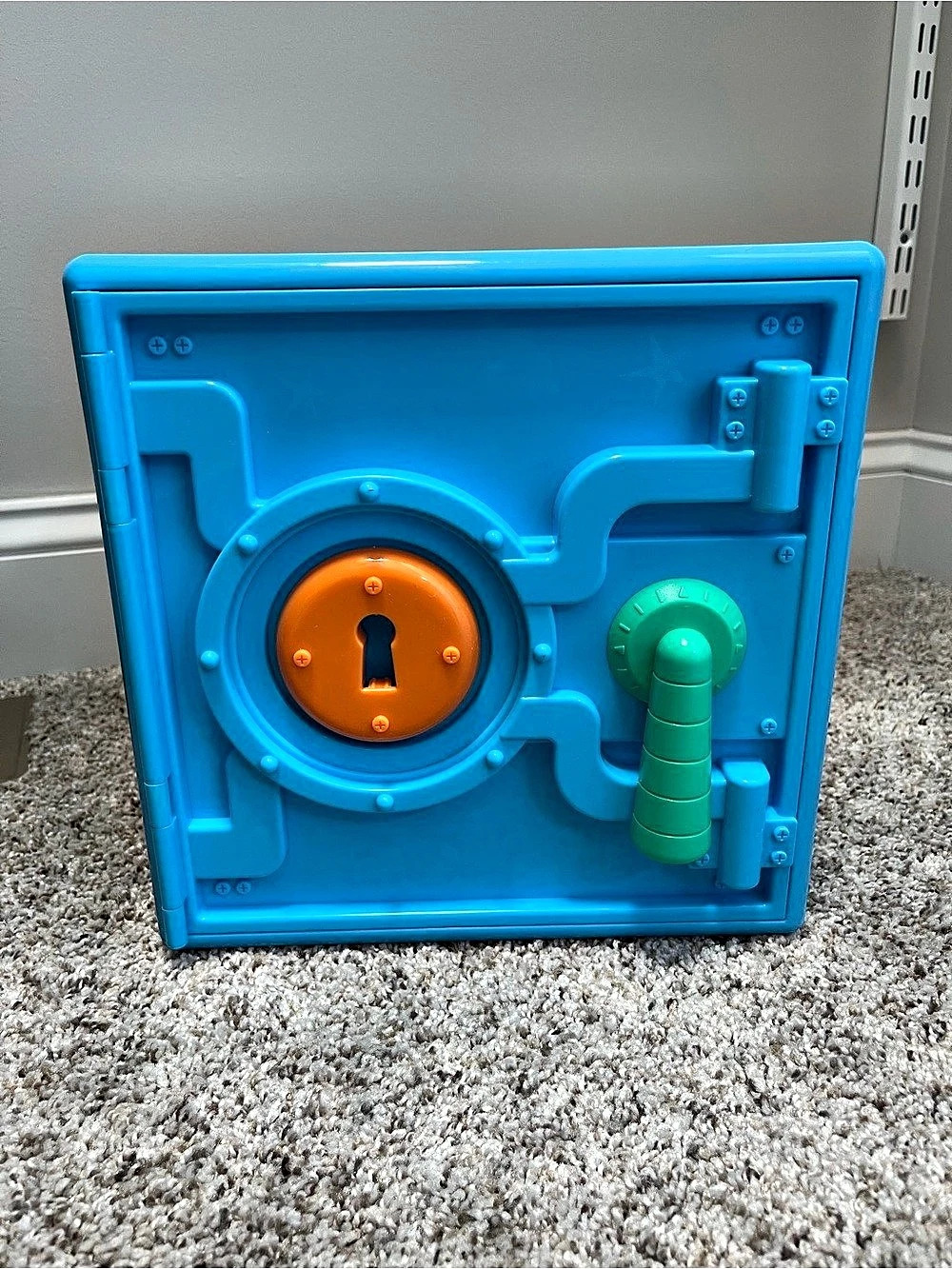 Ryan's World Super Surprise Safe Toy with Keys
